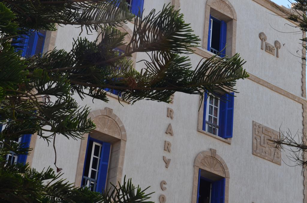 Hotel Sahara Эс-Сувейра Экстерьер фото